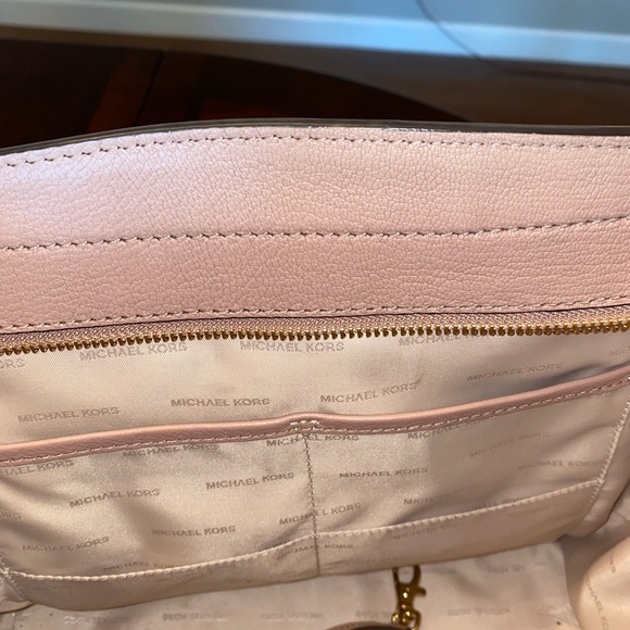 Michael Kors Hamilton Large East West Leather Satchel - Picture 5 of 10